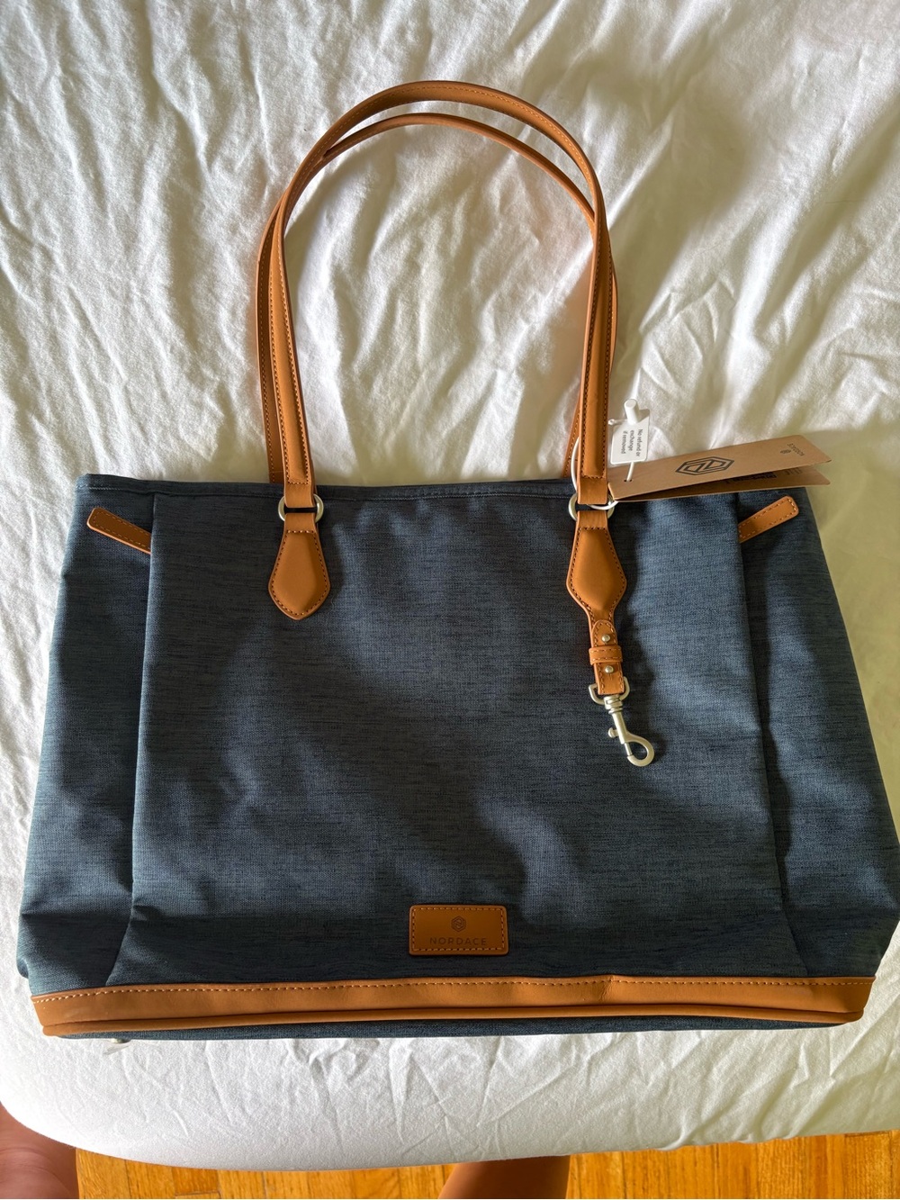 NWT Nordace Women's Laptop Tote Bag in Dark Blue with Tan Trim- Siena pro tote